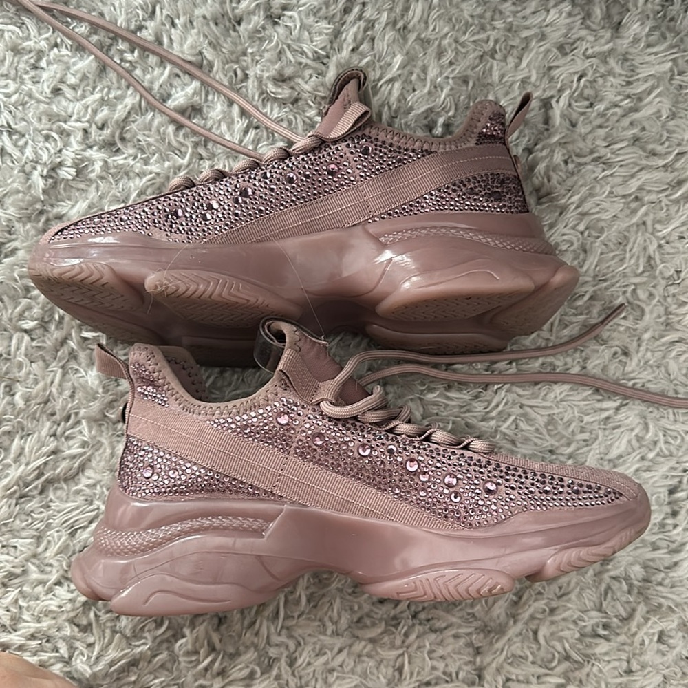 Steve Madden Maxima Rhinestone Sneaker